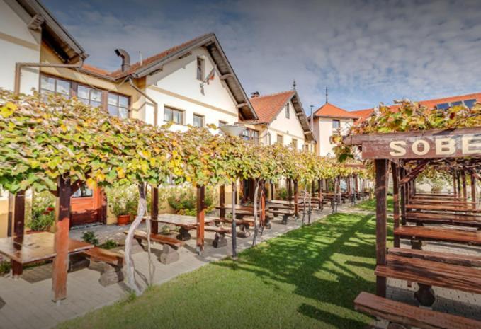 Отель Gostisce Vinski Hram Ivanjkovci Экстерьер фото